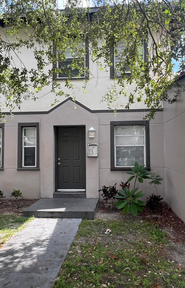 2722 Poinsettia Avenue, West Palm Beach, FL 33407