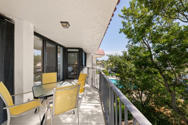 799 Jeffery Street 411, Boca Raton, FL 33487