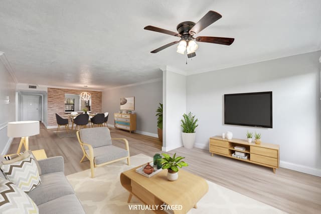 2606 NW 104th Avenue 304, sold in Sunrise Lakes 185 Condo, Sunrise, FL