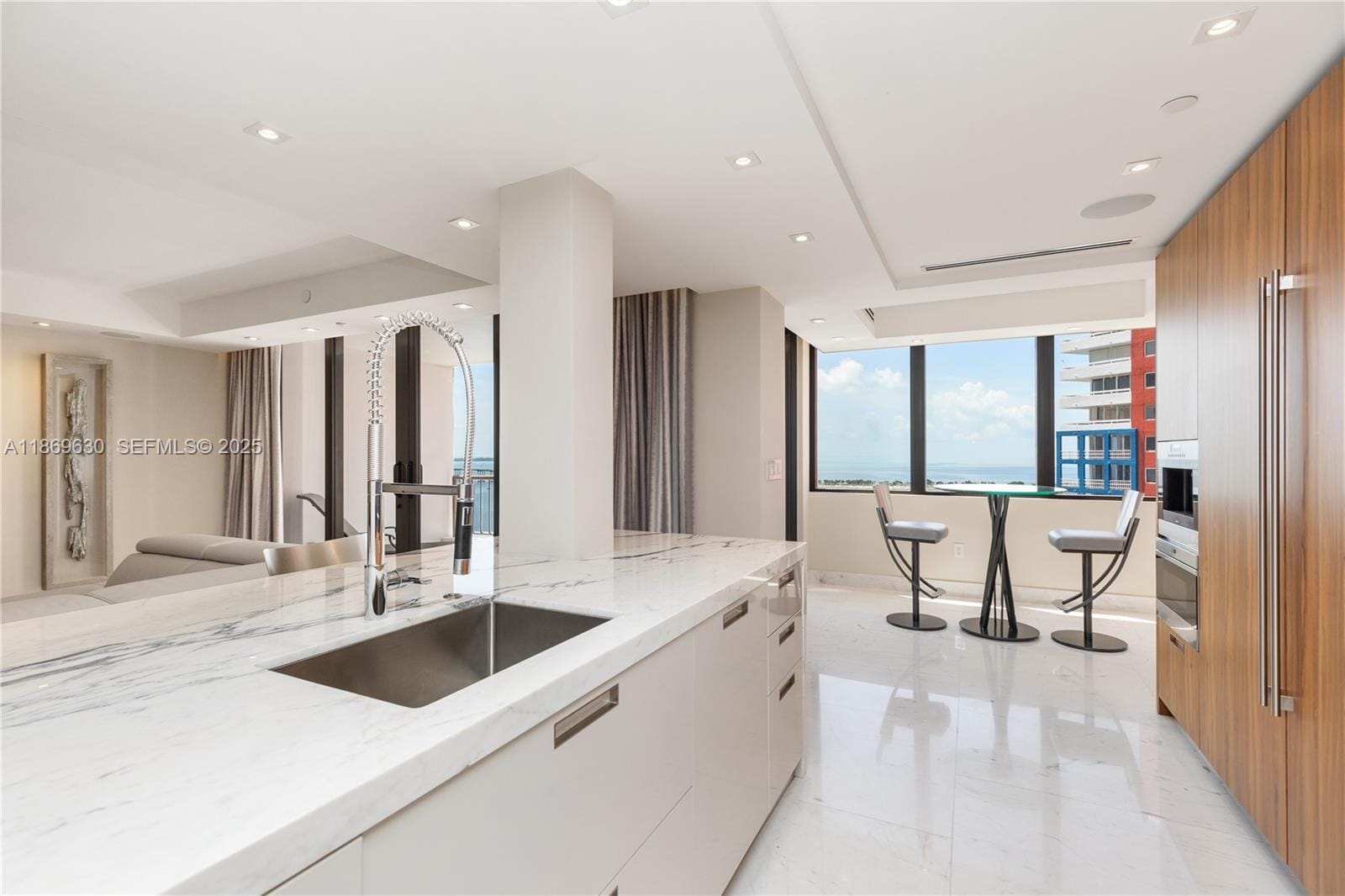 1581 Brickell Avenue 1704, Miami, FL 33129 photo 15