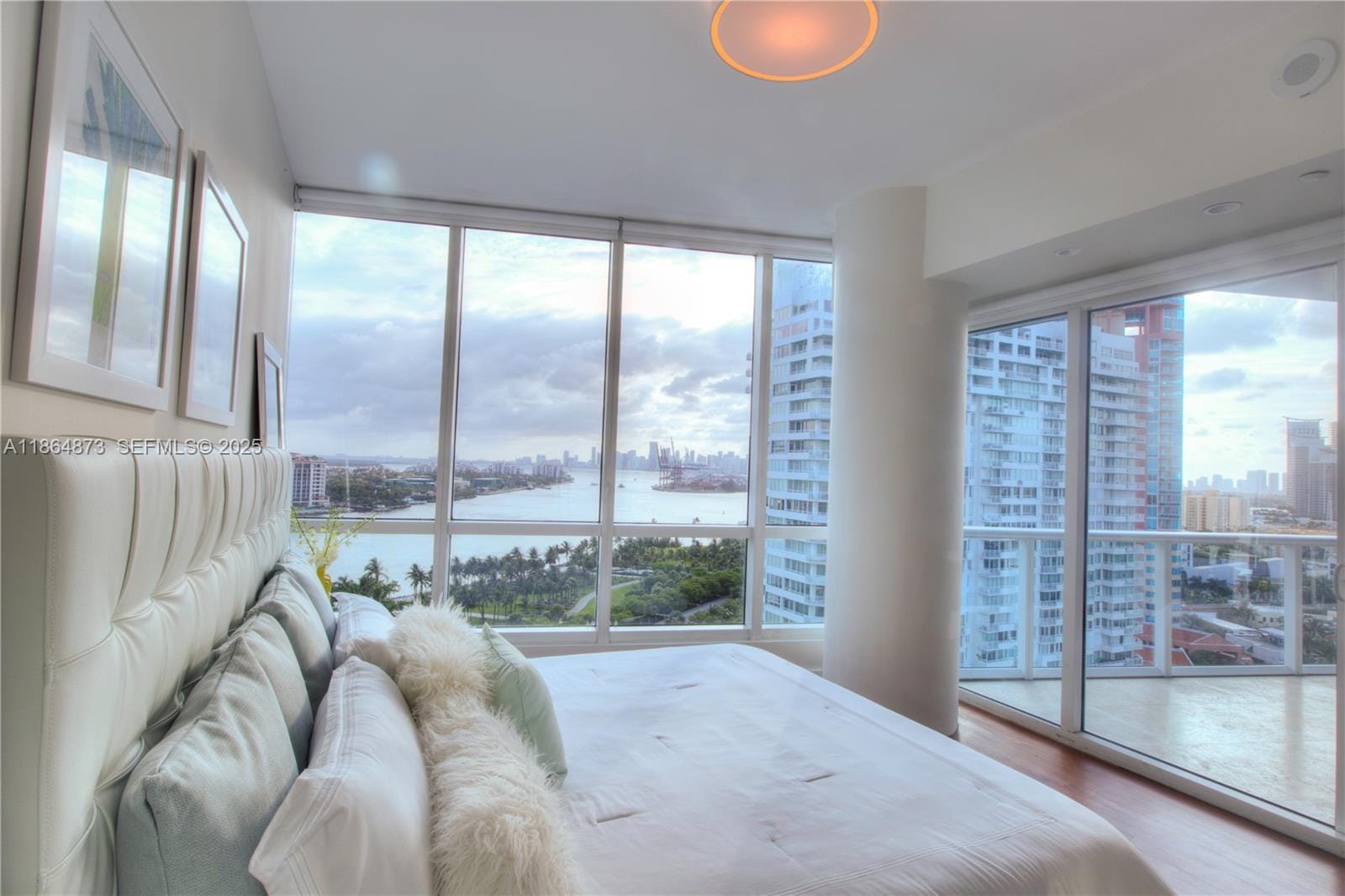 100 S Pointe Drive 1501 — photo 10