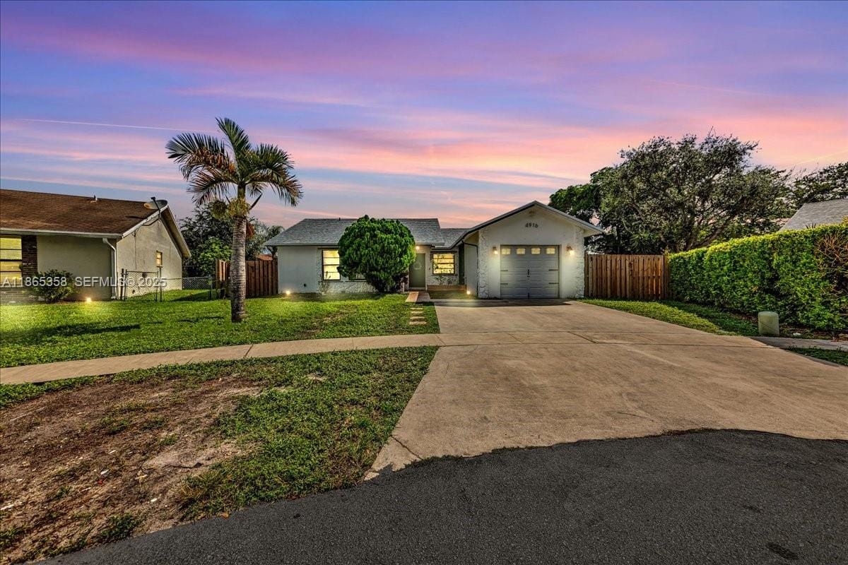 4916 NW 92nd Avenue, Sunrise, FL 33351