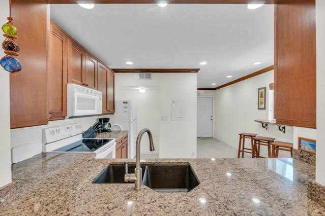 961 SE 20th Avenue 308, Deerfield Beach, FL 33441 photo 16