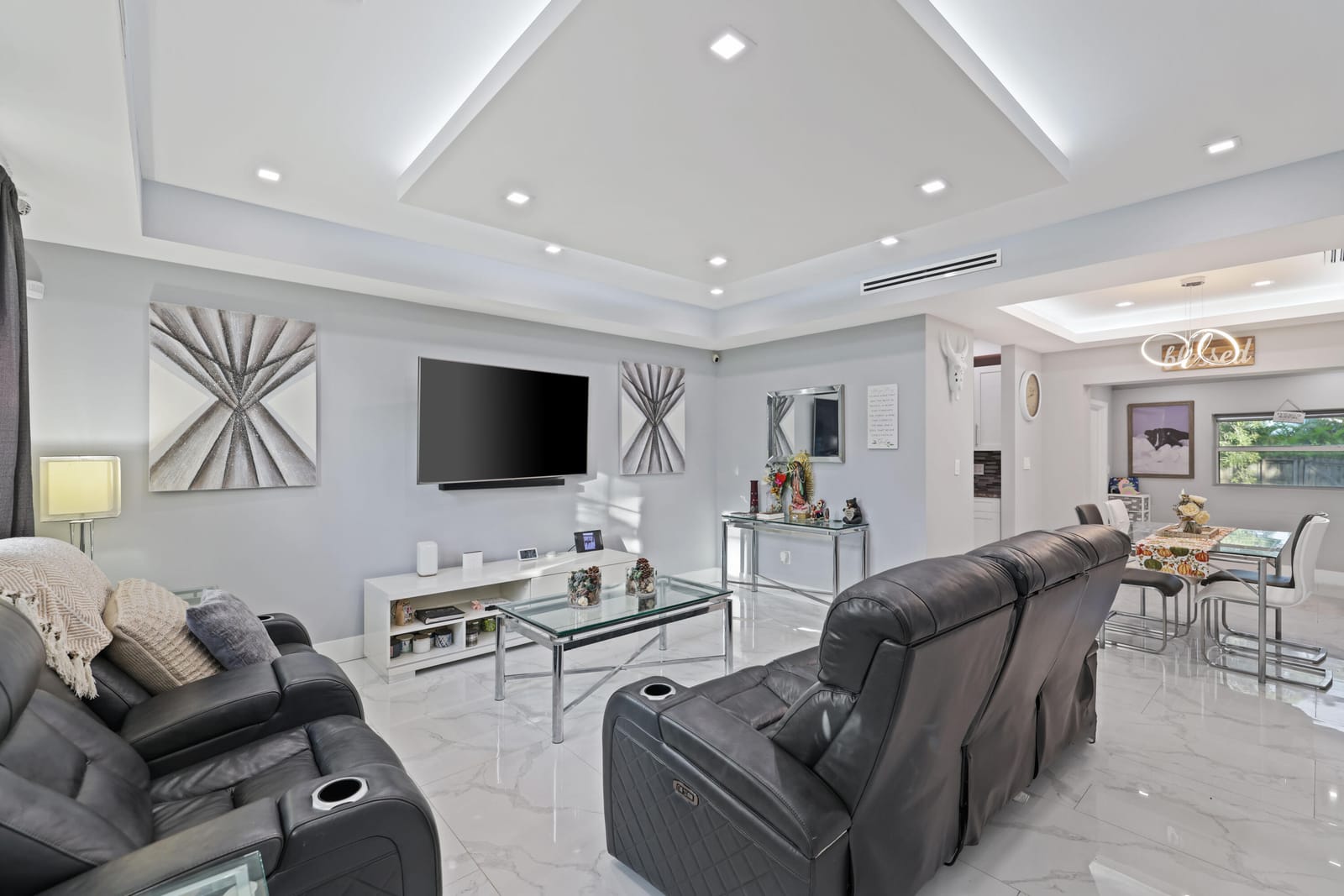 822 Burch Drive, West Palm Beach, FL 33415