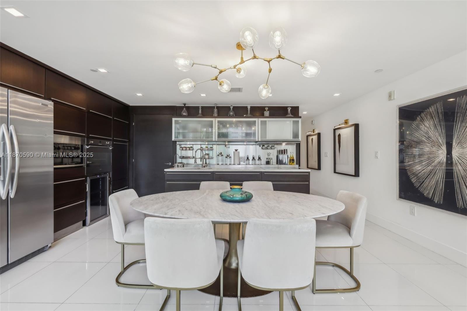 6000 Collins Avenue 304, Miami Beach, FL 33140 photo 18