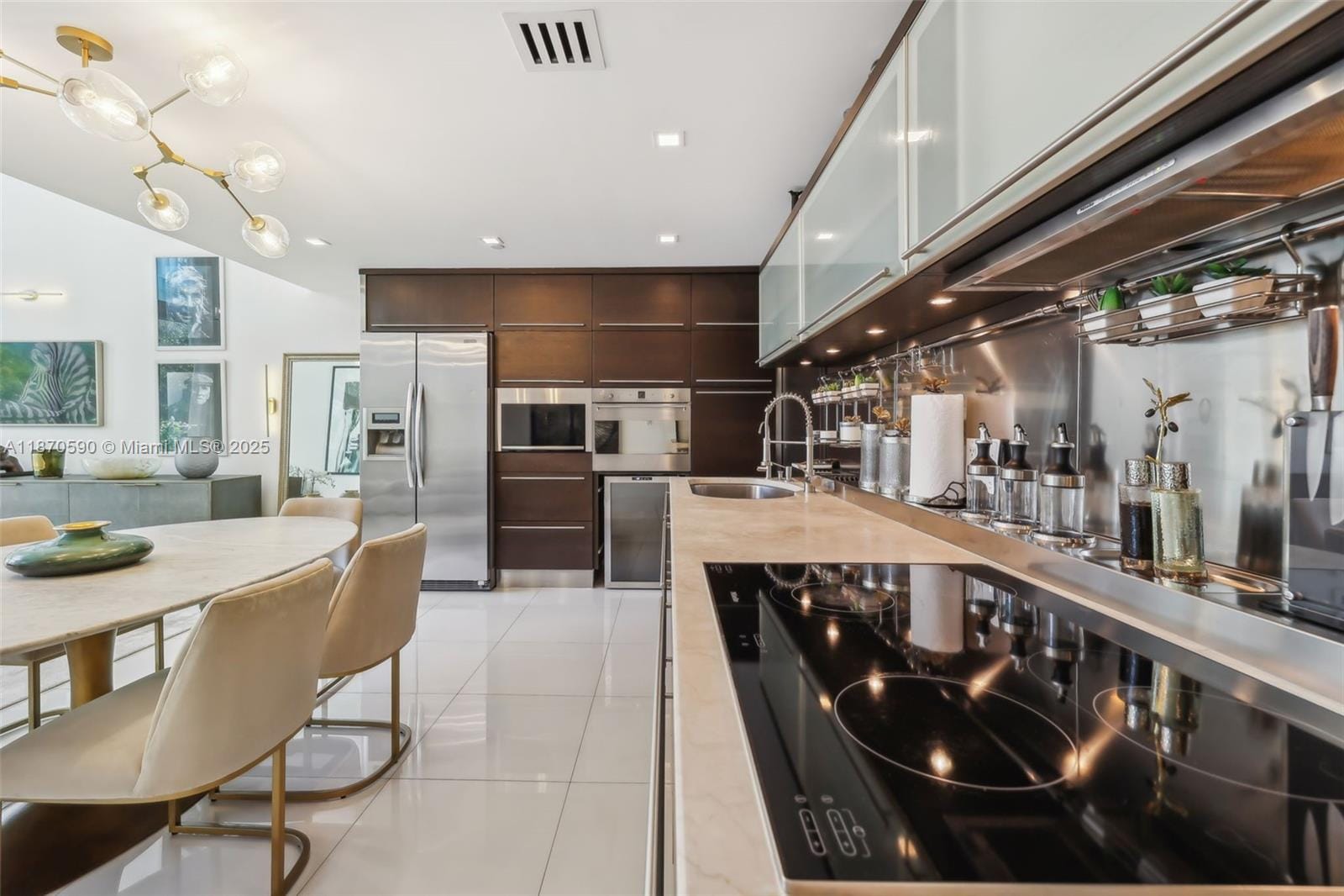 6000 Collins Avenue 304, Miami Beach, FL 33140 photo 21
