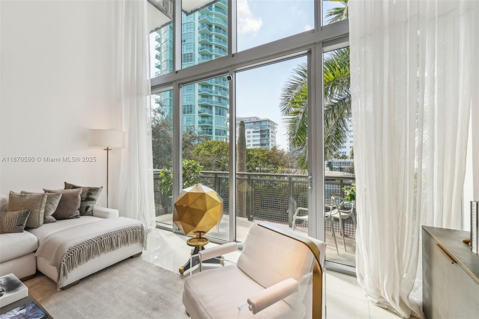 6000 Collins Avenue 304, Miami Beach, FL 33140 photo 6