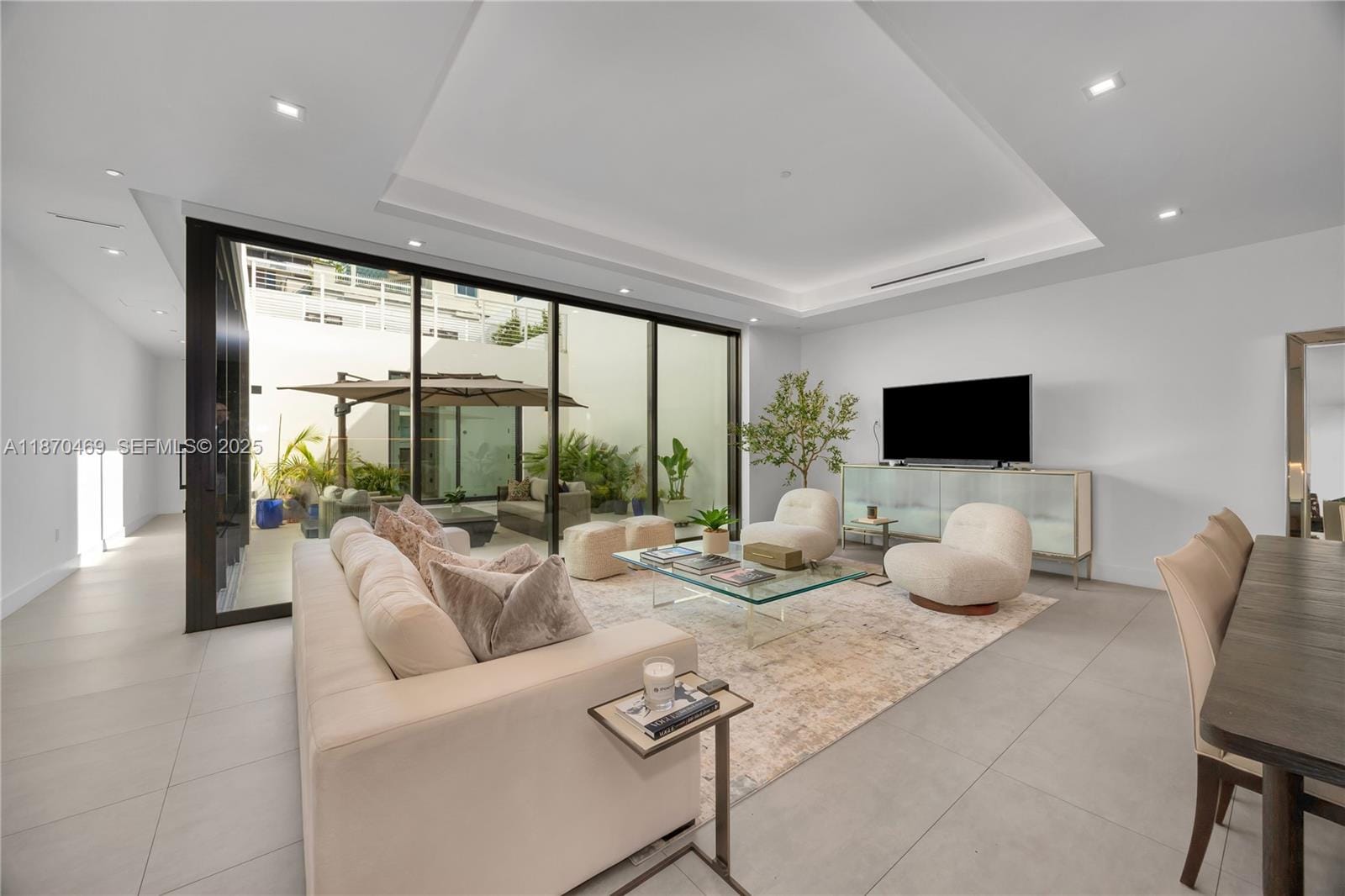 617 Almeria Avenue, Coral Gables, FL 33134 photo 7
