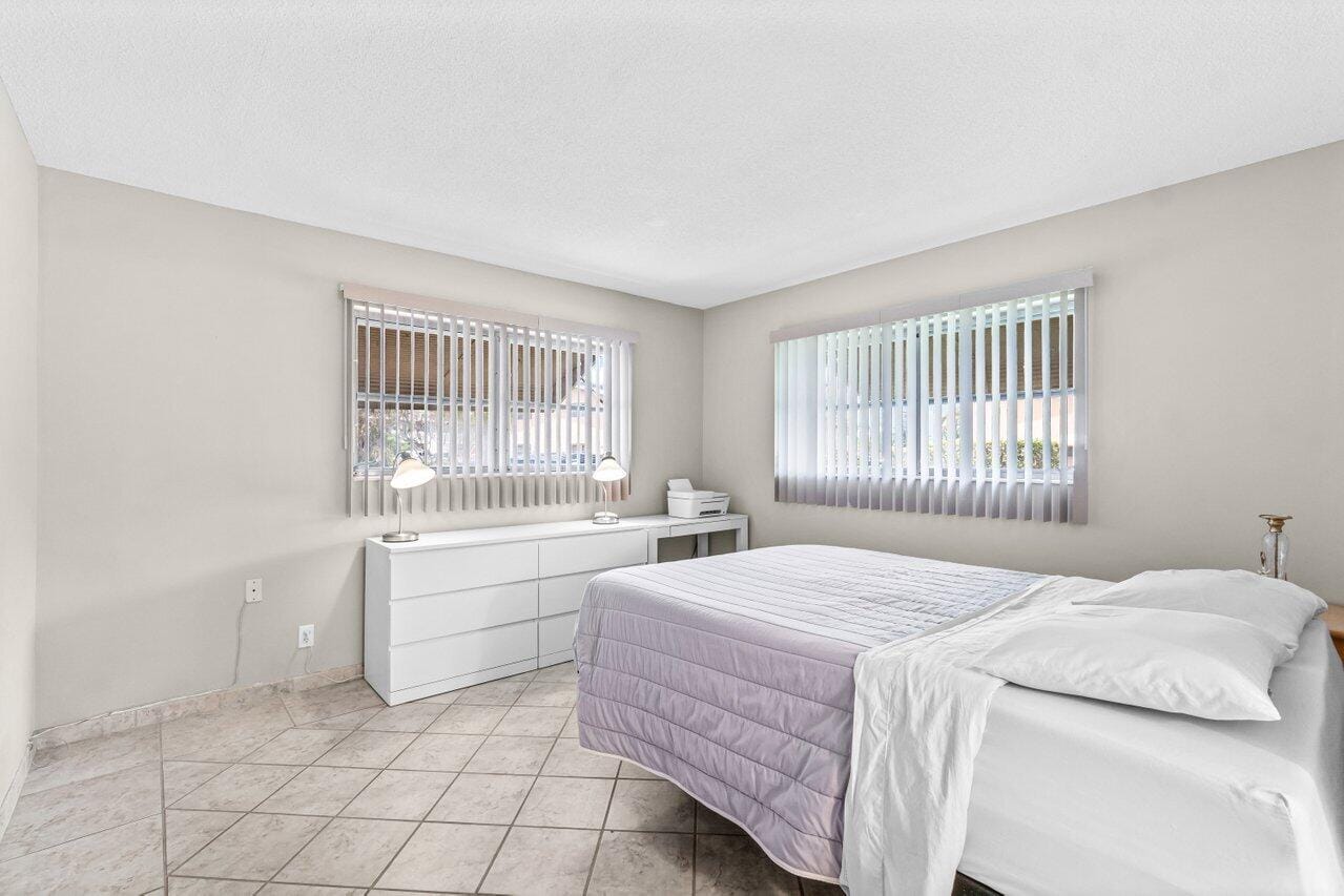 2191 NE 1st Court Apt 106 — photo 10
