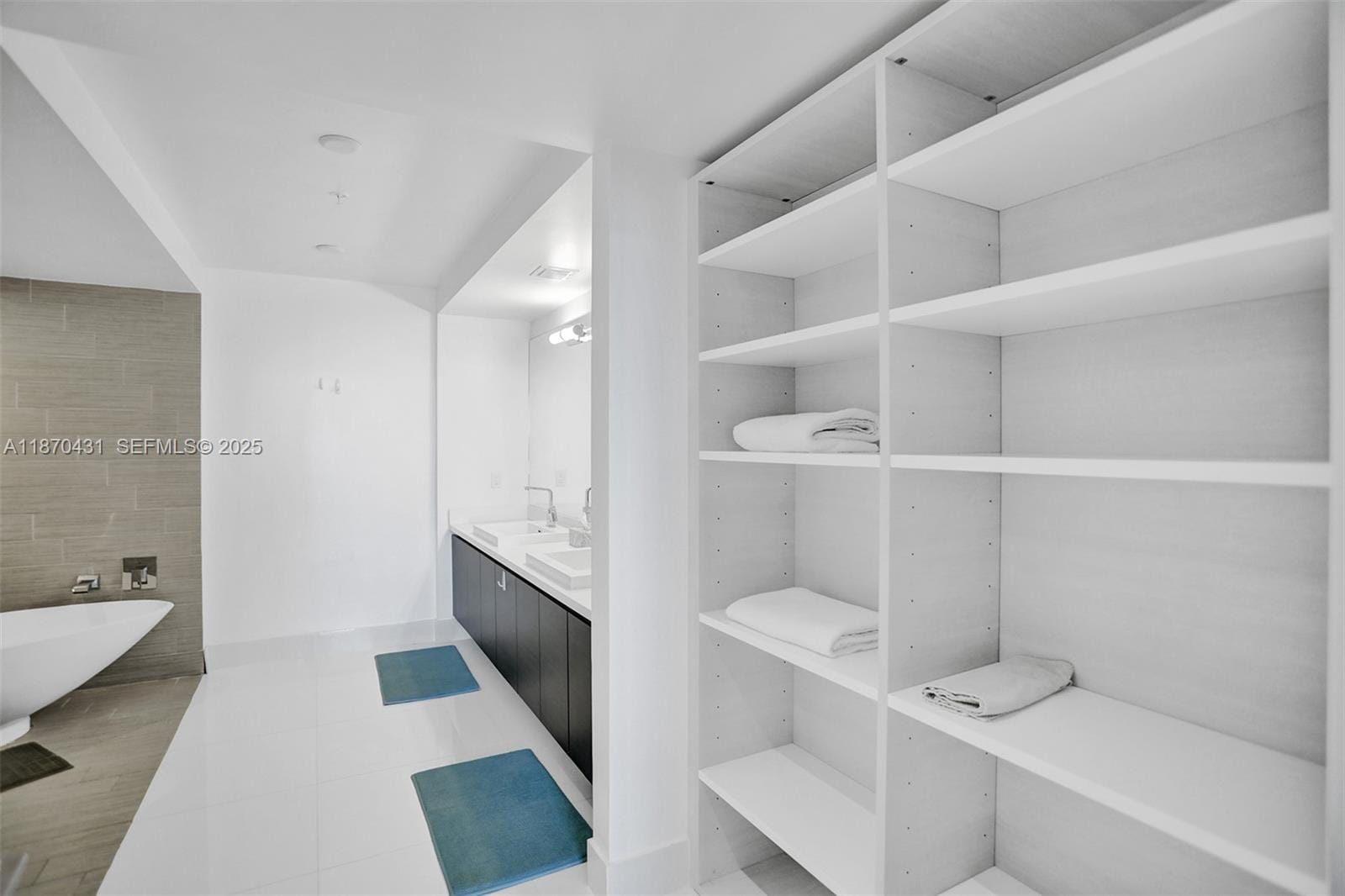 330 Sunny Isles Boulevard 5-1204, Sunny Isles Beach, FL 33160 photo 22