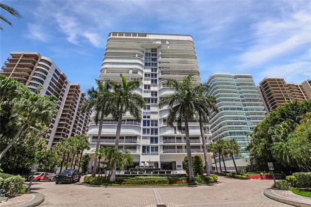 10155 Collins Avenue 1605, sold in Bal Harbour 101 Condo, Bal Harbour, FL