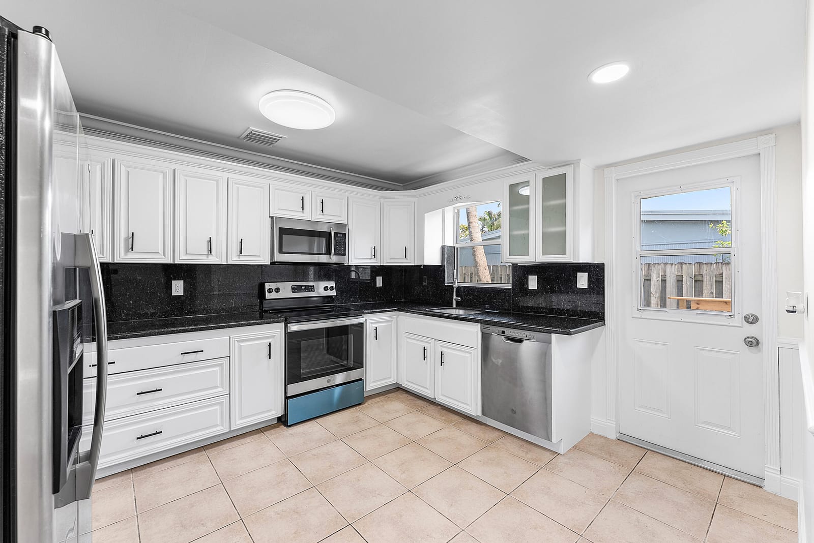 1438 Cindy Drive, Lake Worth Beach, FL 33461 photo 17