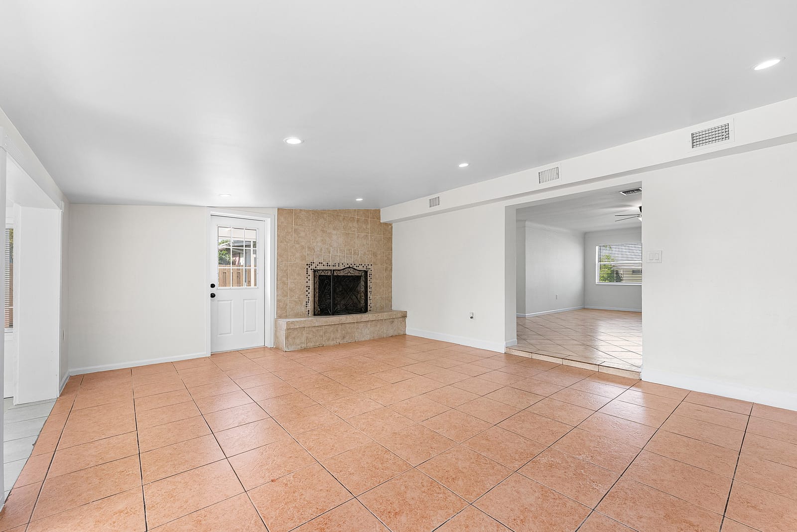 1438 Cindy Drive — photo 10