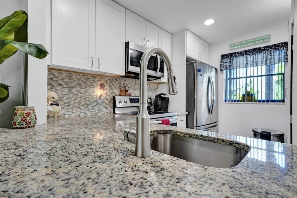 3060 Holiday Springs Boulevard 106 — photo 2