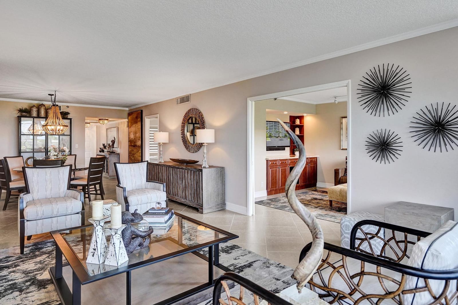 4015 W Palm Aire Drive 702 — photo 4