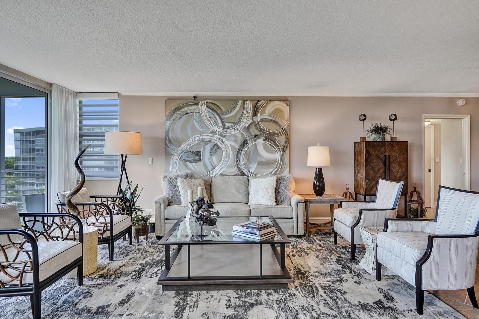 4015 W Palm Aire Drive 702 — photo 5