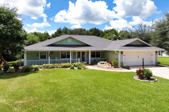 278 SE Ashley Oaks Way, sold in South Fork Estates, Stuart, FL