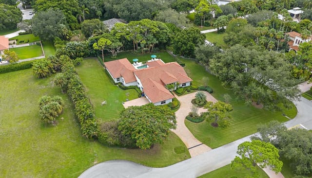 5801 Whirlaway Road, Palm Beach Gardens, FL 33418
