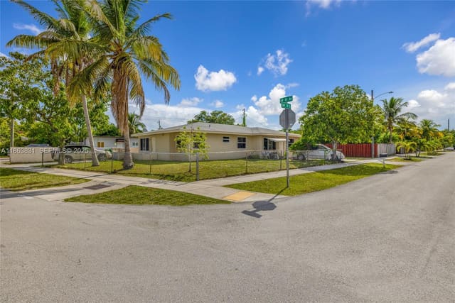 4100 SW 18th Court, sold in Floral Heights, Fort Lauderdale, FL