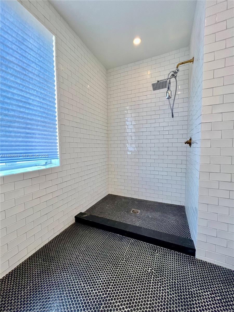 1031 NW 21st Street, Miami, FL 33127 photo 22