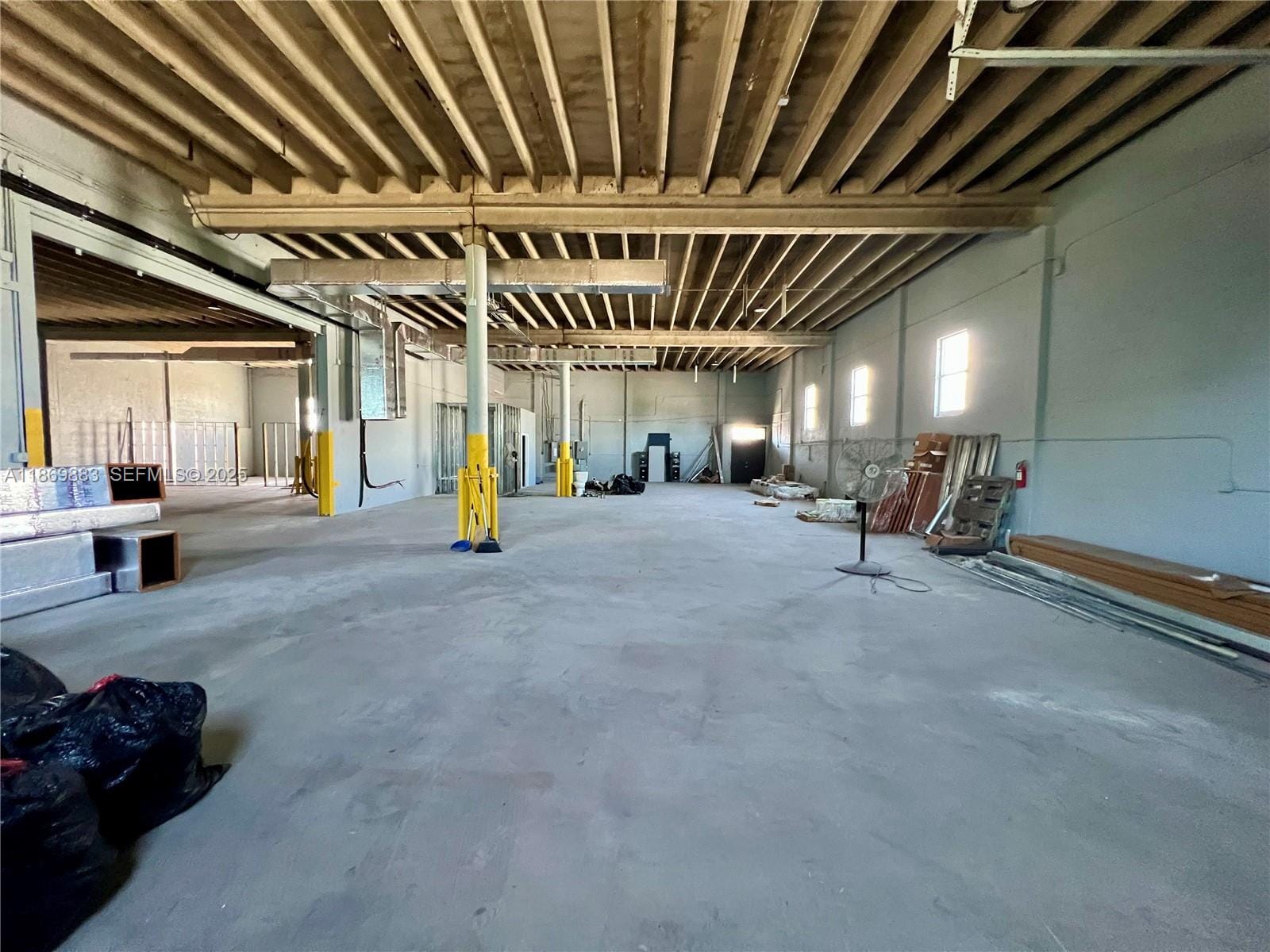 1031 NW 21st Street — photo 9