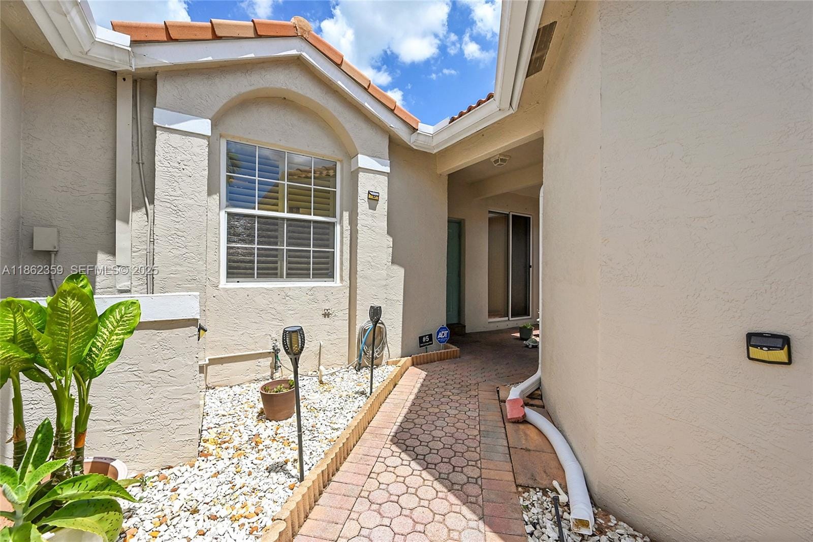7401 S Aragon Boulevard 5, Sunrise, FL 33313 photo 3