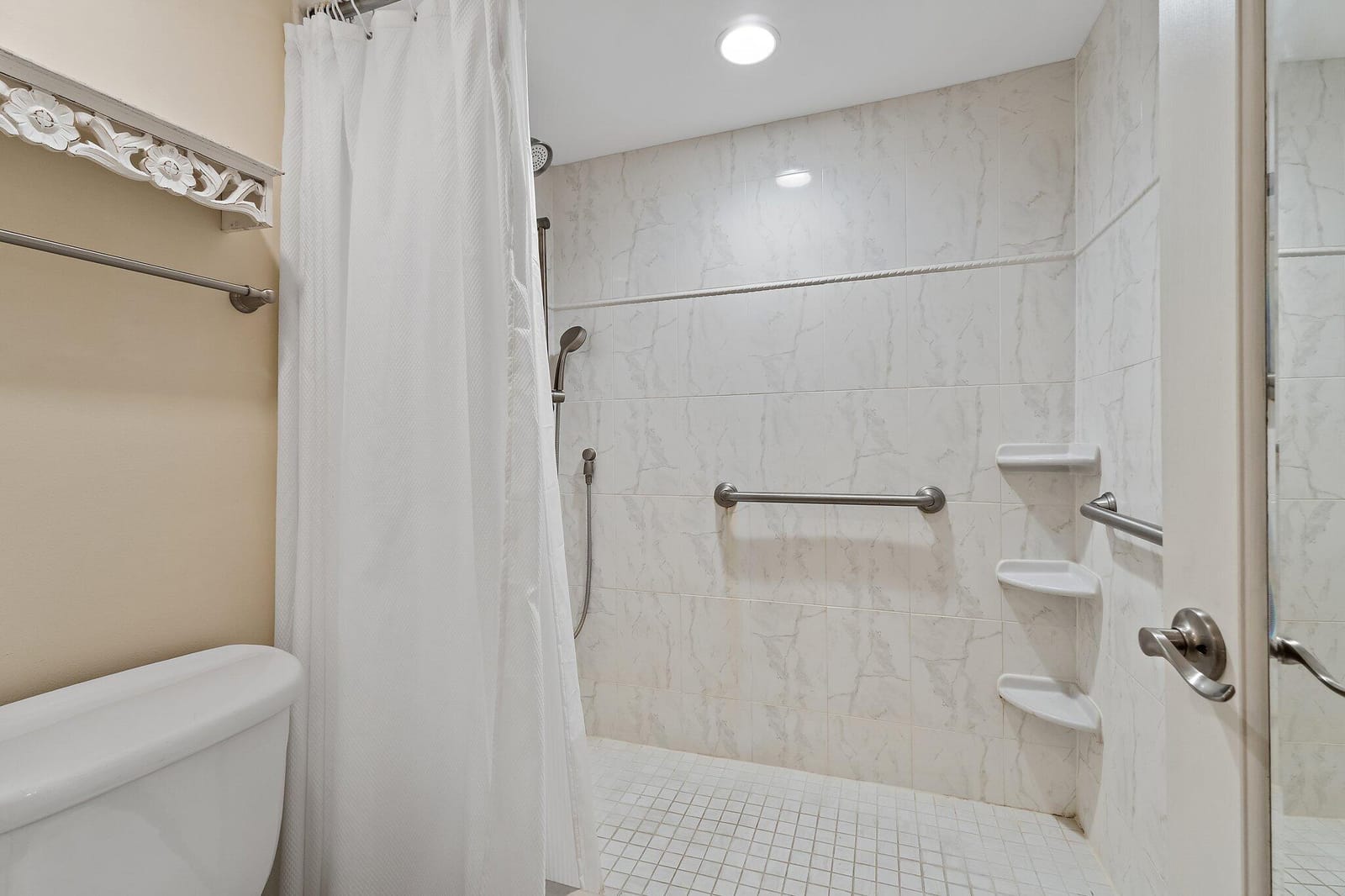 36 Yacht Club Drive 402, North Palm Beach, FL 33408 photo 24