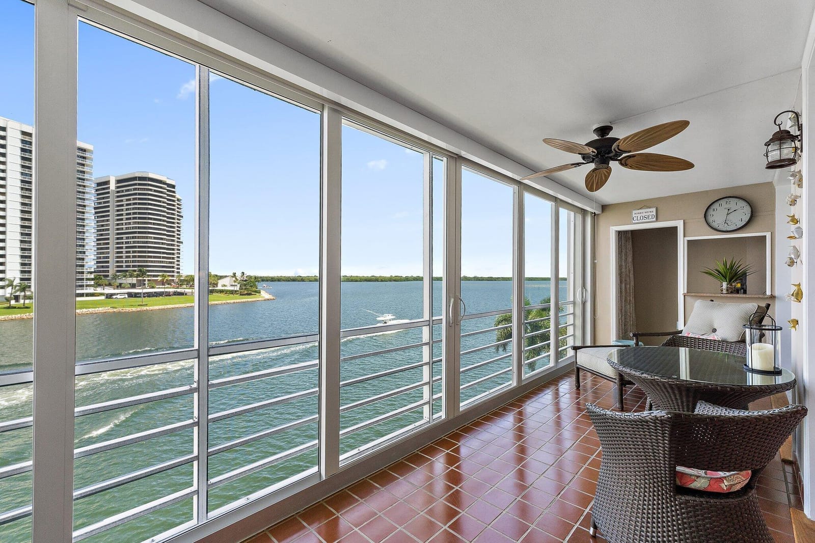 36 Yacht Club Drive 402 — photo 4
