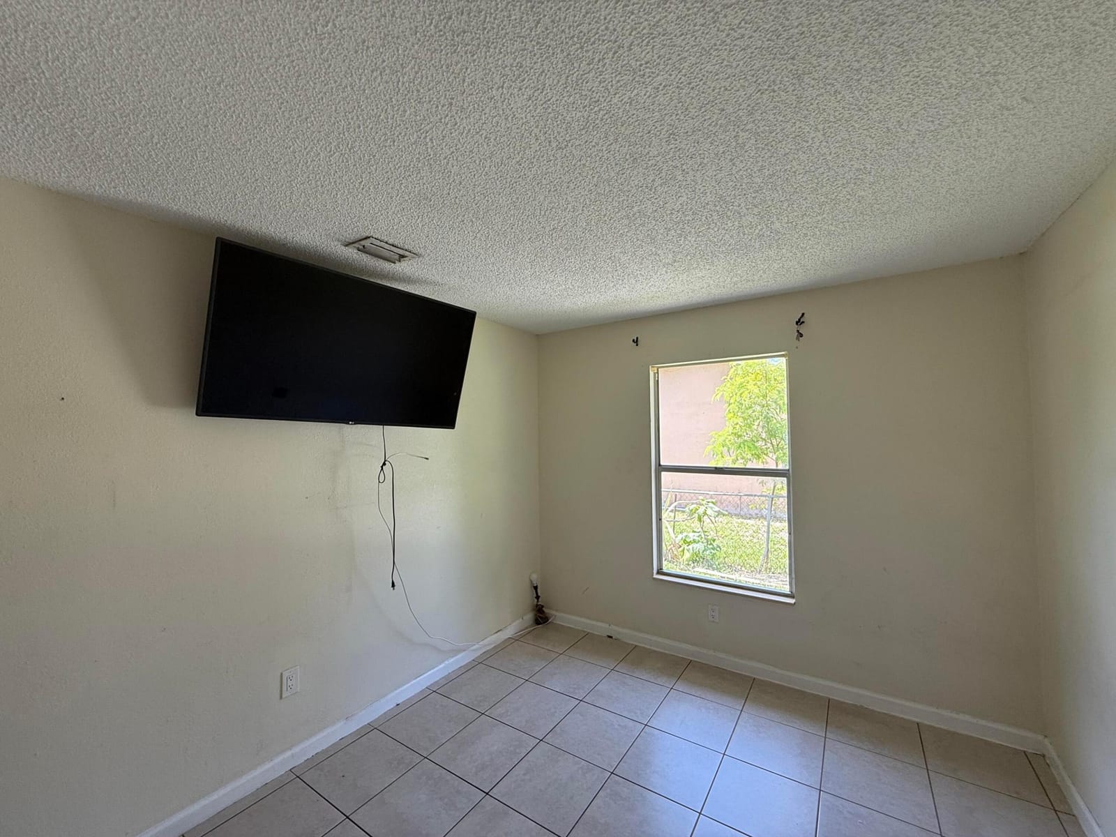 3825 Patio Court — photo 10