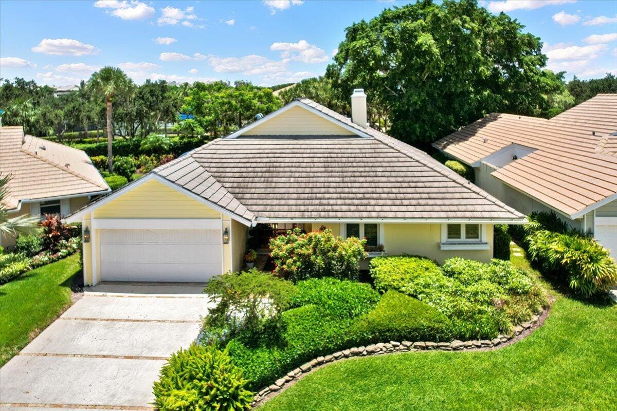 16956 Freshwind Circle, Jupiter, FL 33477