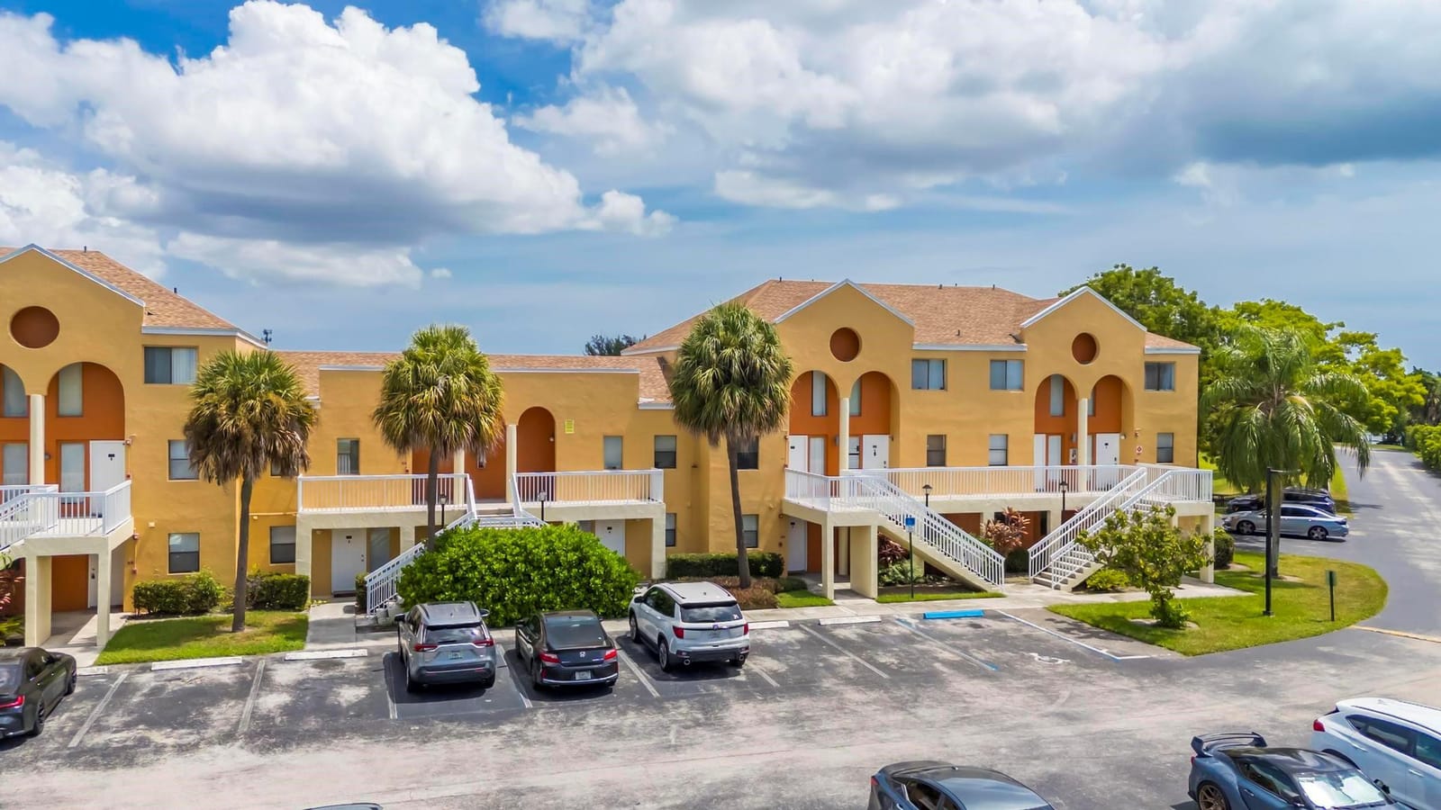 5200 NW 31st Avenue 6,121,157,183, Fort Lauderdale, FL 33309