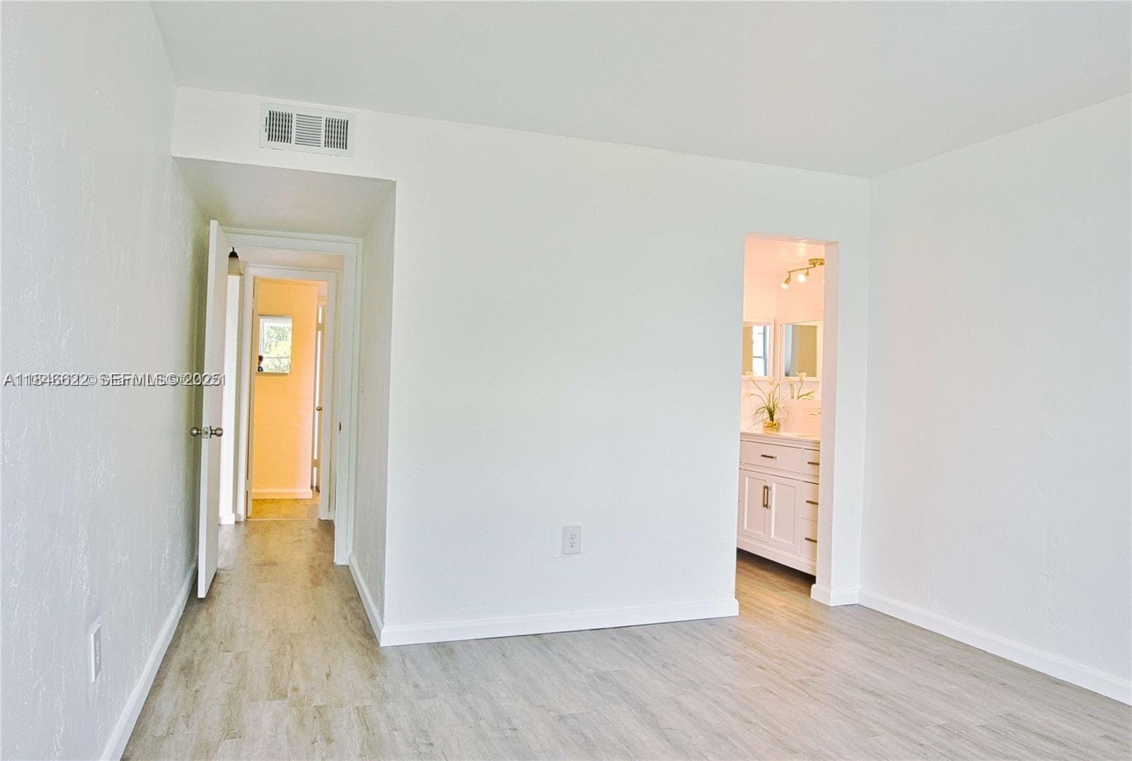 6890 N Kendall Drive B406 — photo 12