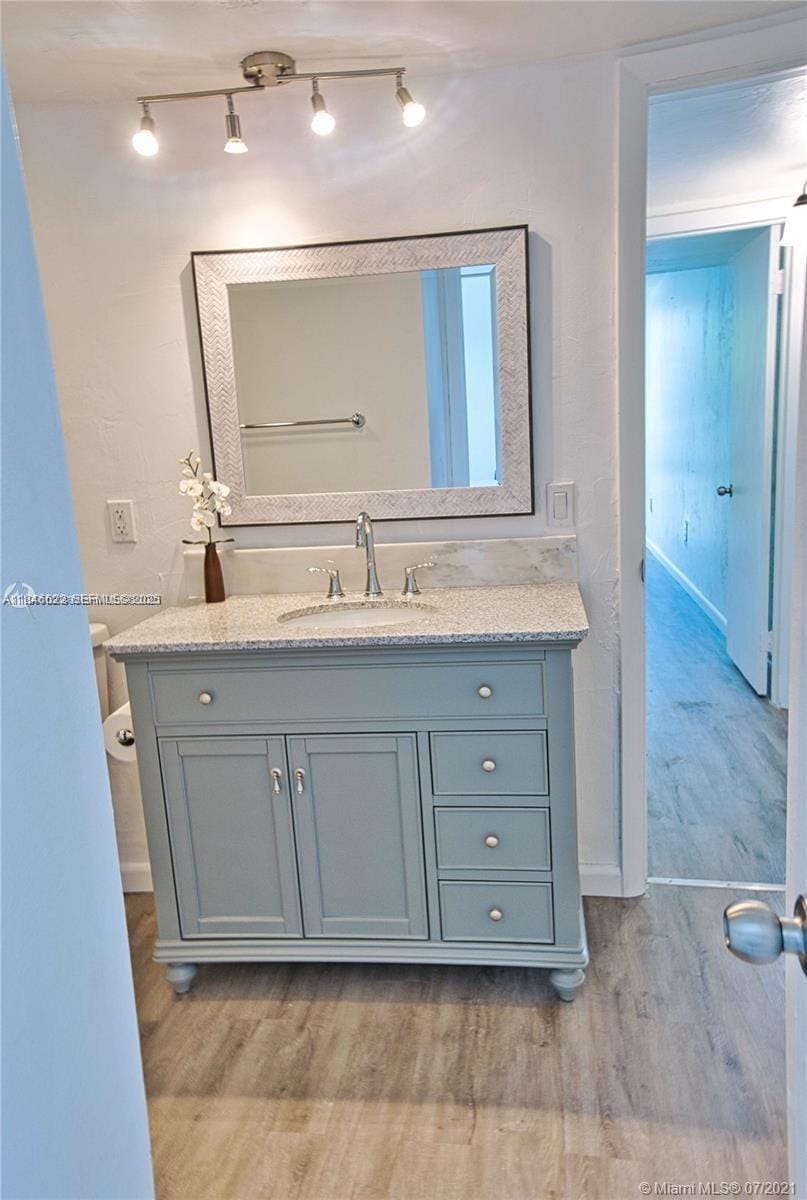 6890 N Kendall Drive B406 — photo 6