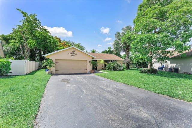 9234 Southampton Place, sold in American Homes At Boca Ra, Boca Raton, FL