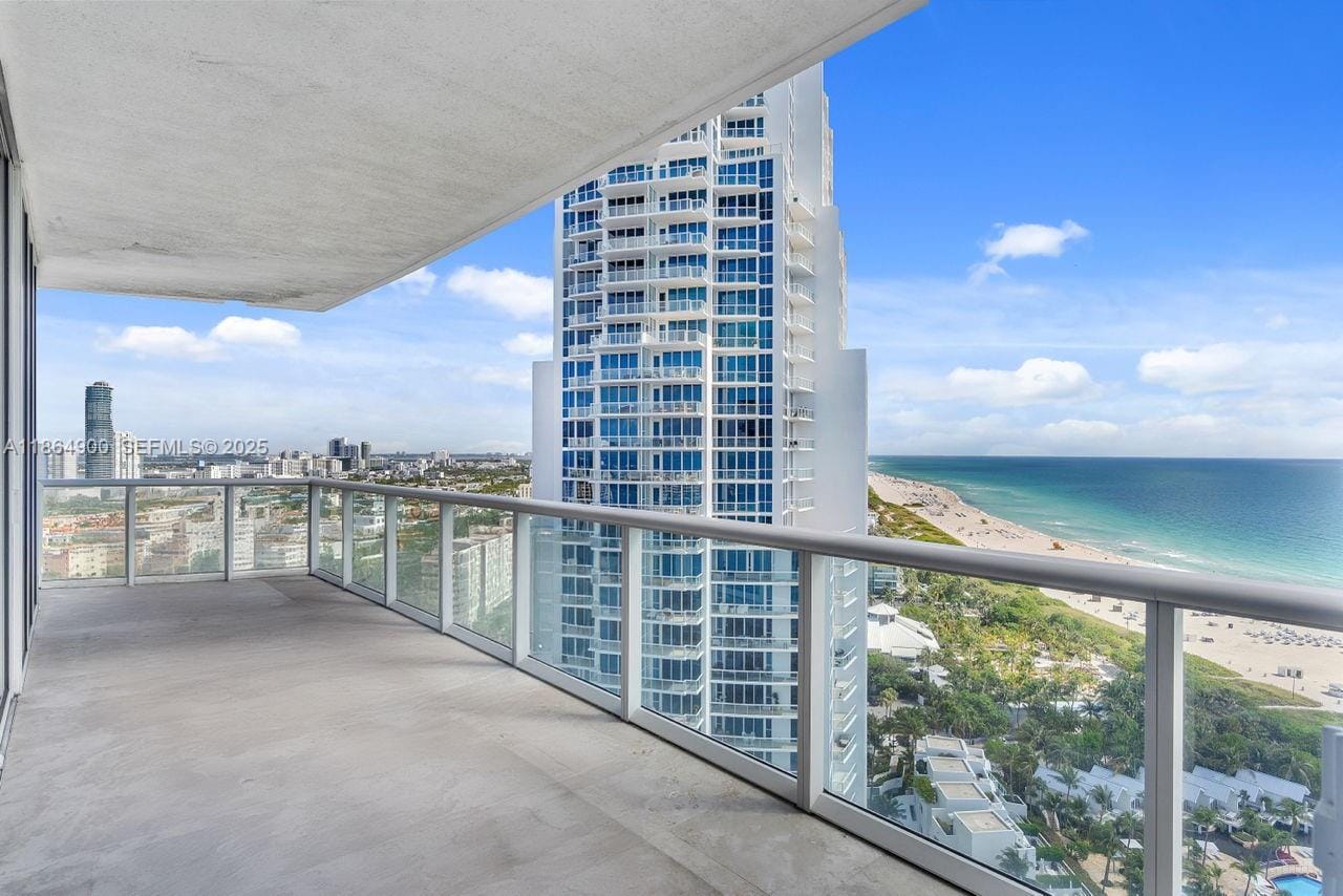 100 S Pointe Drive 2208, Miami Beach, FL 33139 photo 14