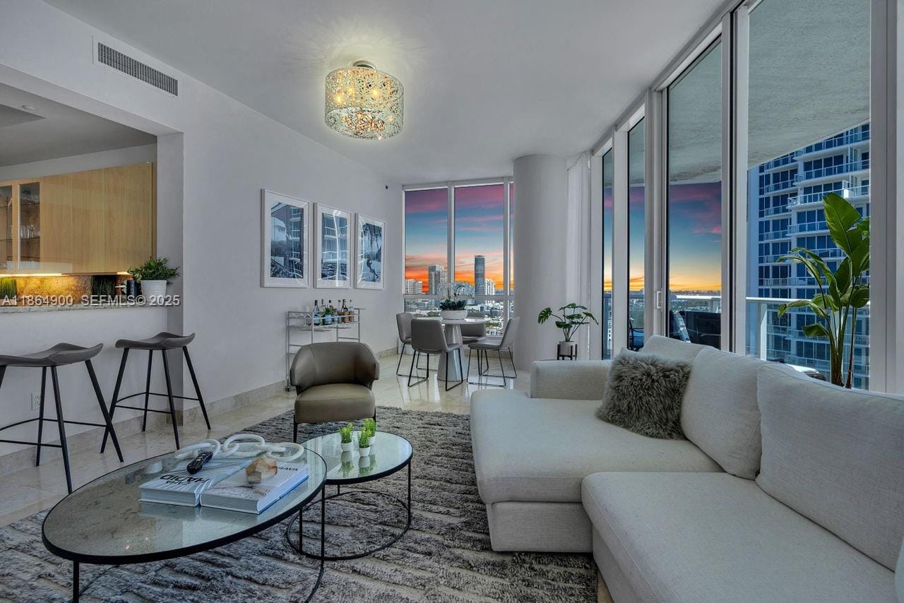 100 S Pointe Drive 2208, Miami Beach, FL 33139 photo 3