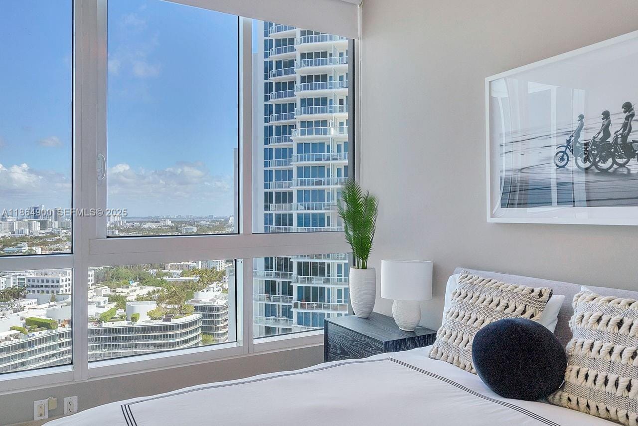 100 S Pointe Drive 2208, Miami Beach, FL 33139 photo 29