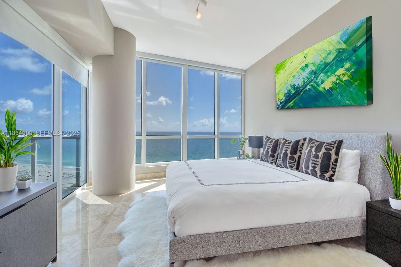 100 S Pointe Drive 2208, Miami Beach, FL 33139 photo 7