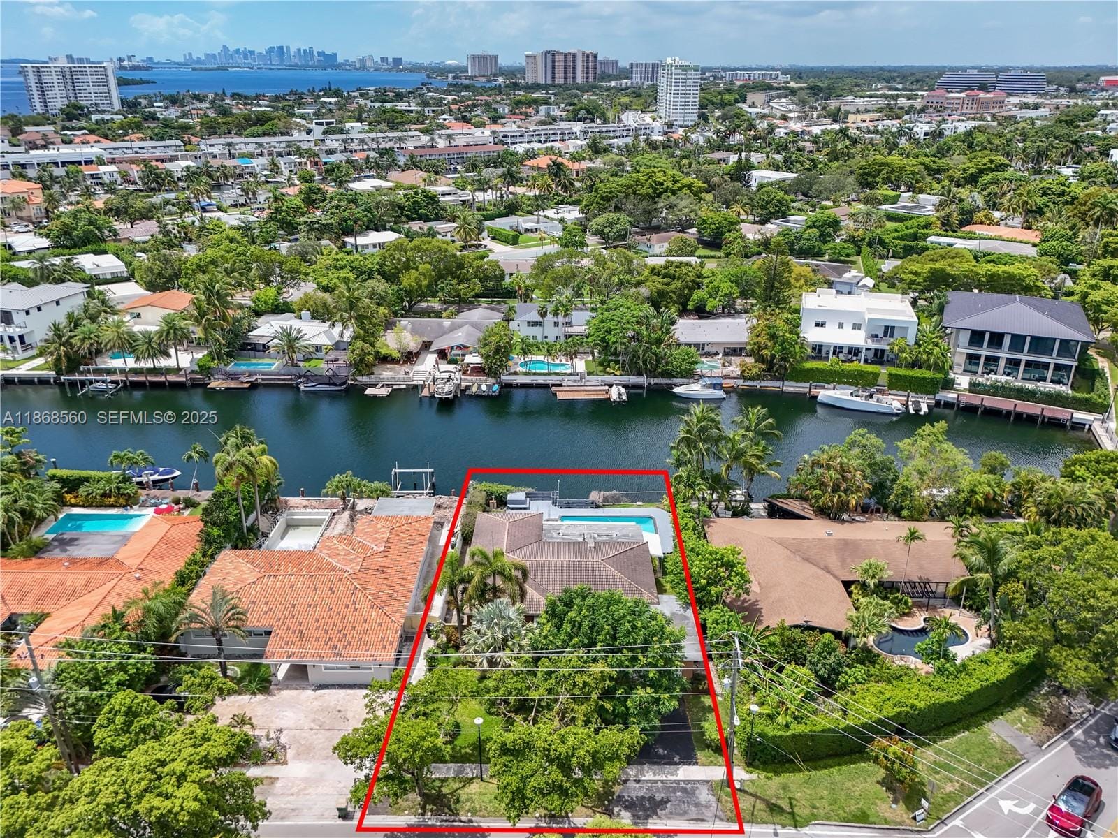 12488 N Bayshore Drive, North Miami, FL 33181 photo 22