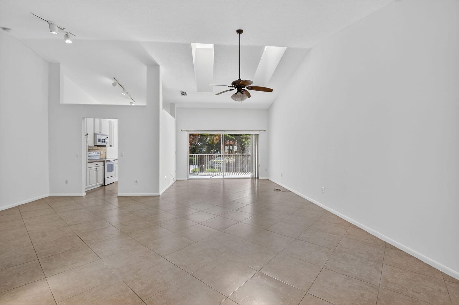 17060 Emile Street 9, Boca Raton, FL 33487 photo 15