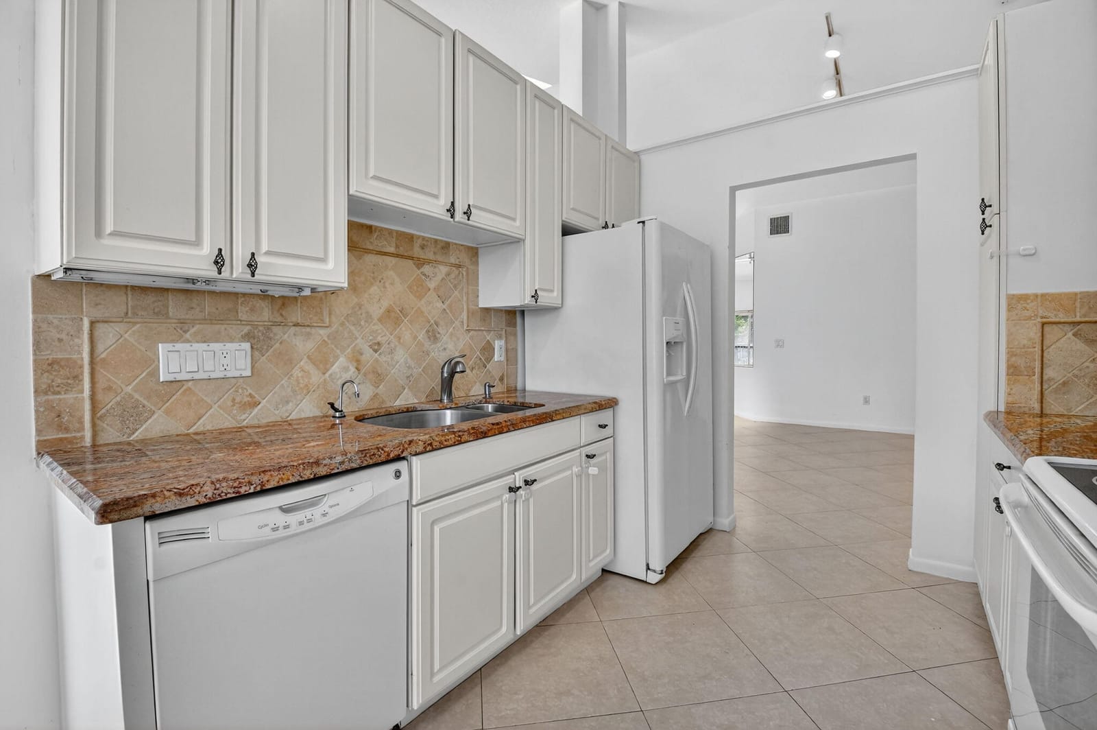 17060 Emile Street 9, Boca Raton, FL 33487 photo 26