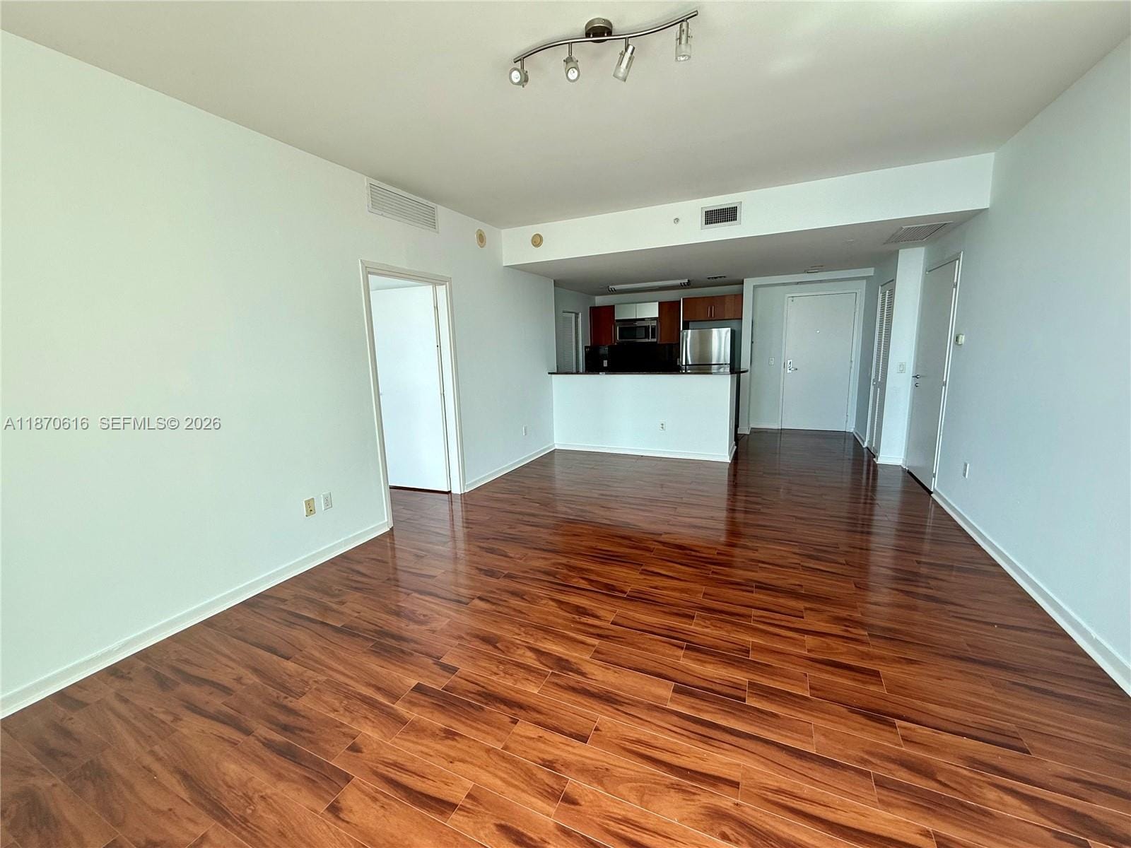 300 S Biscayne Boulevard 3014, Miami, FL 33131 photo 2