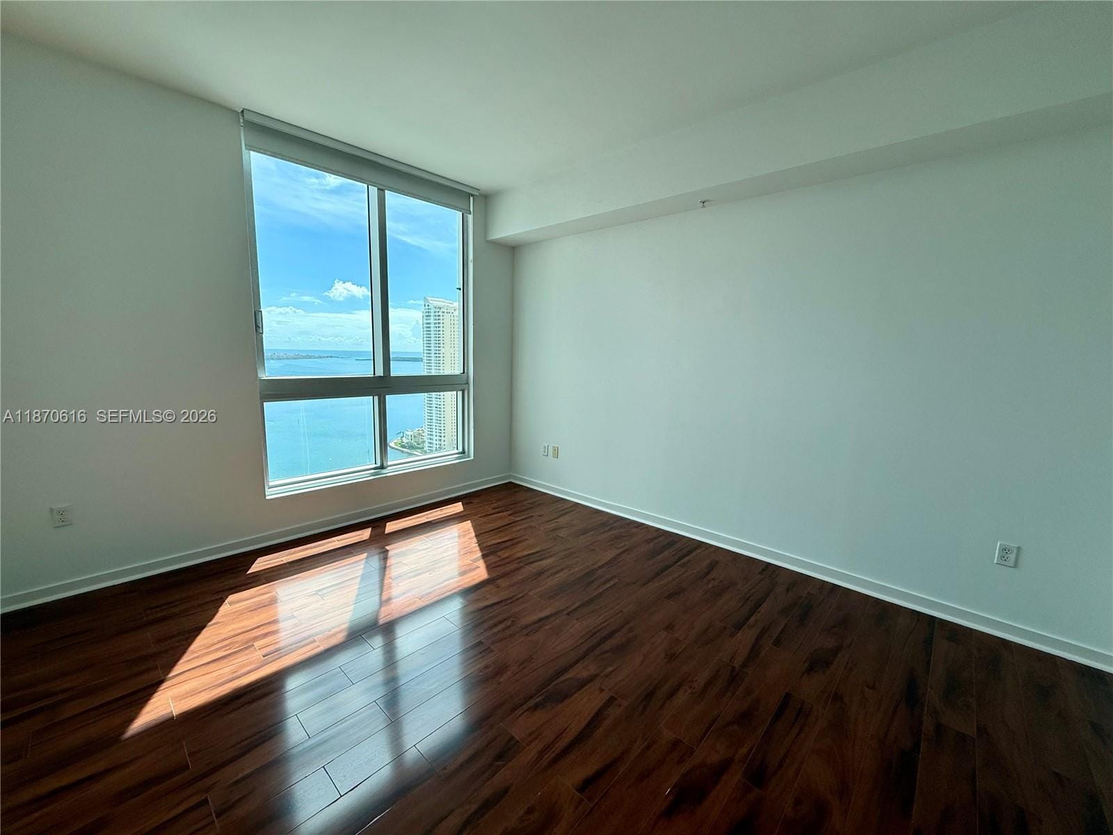 300 S Biscayne Boulevard 3014, Miami, FL 33131 photo 7