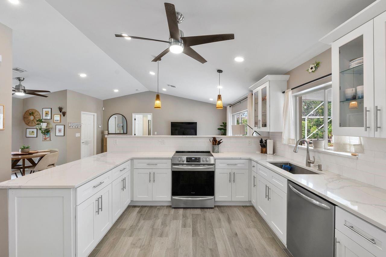 4061 NW 54th Court — photo 11