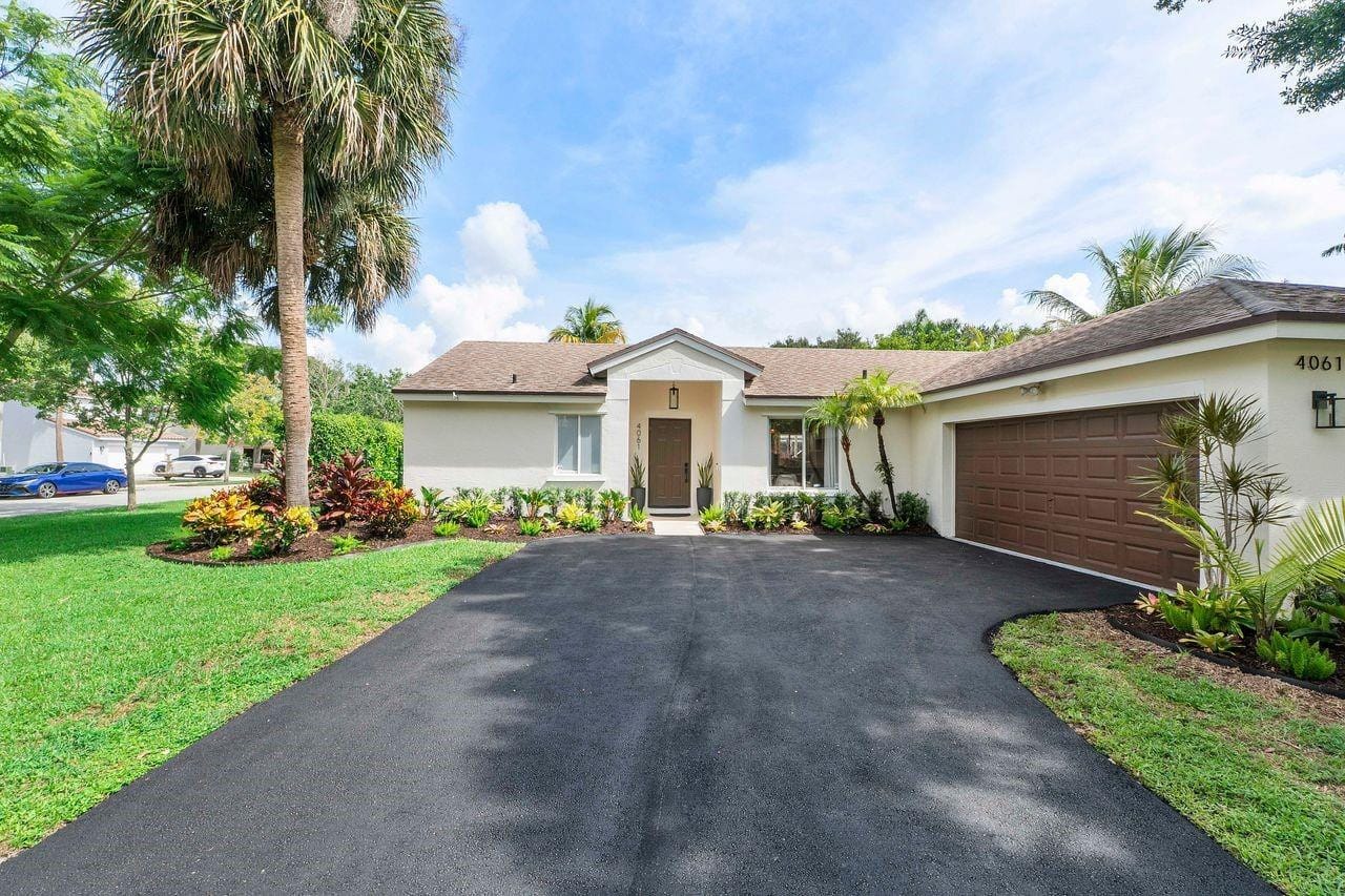 4061 NW 54th Court — photo 3
