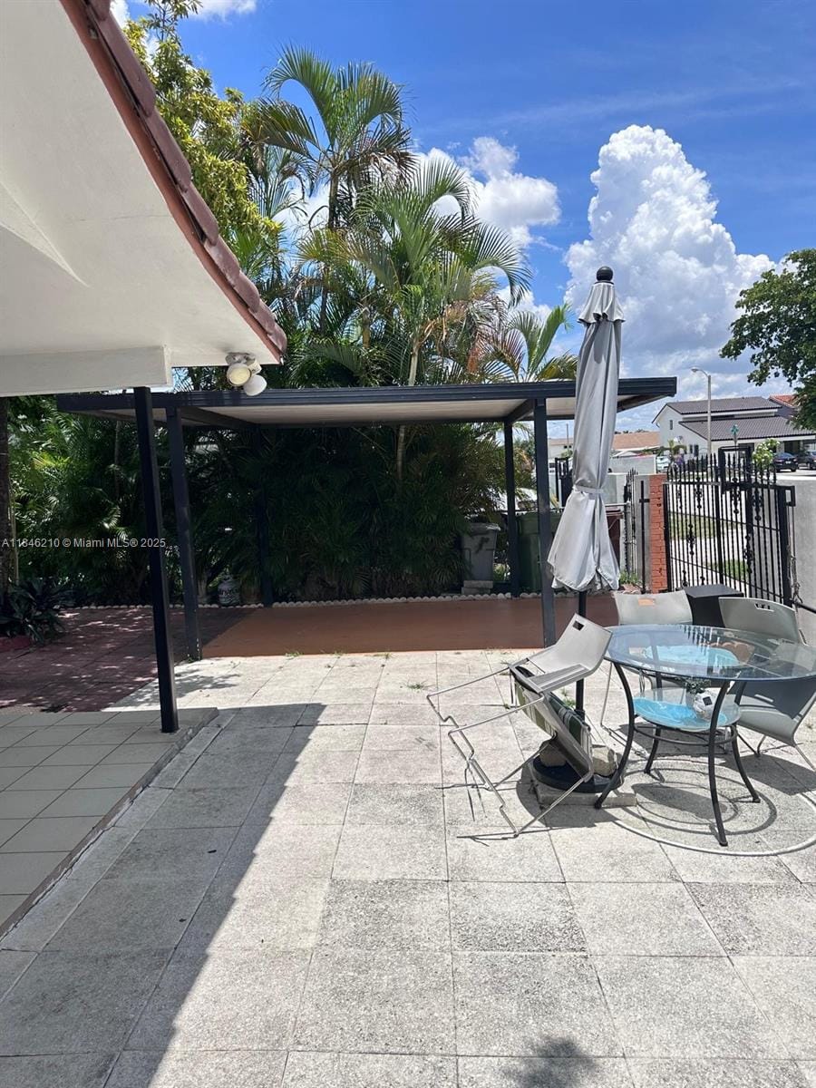1405 W 38th Place, Hialeah, FL 33012 photo 19