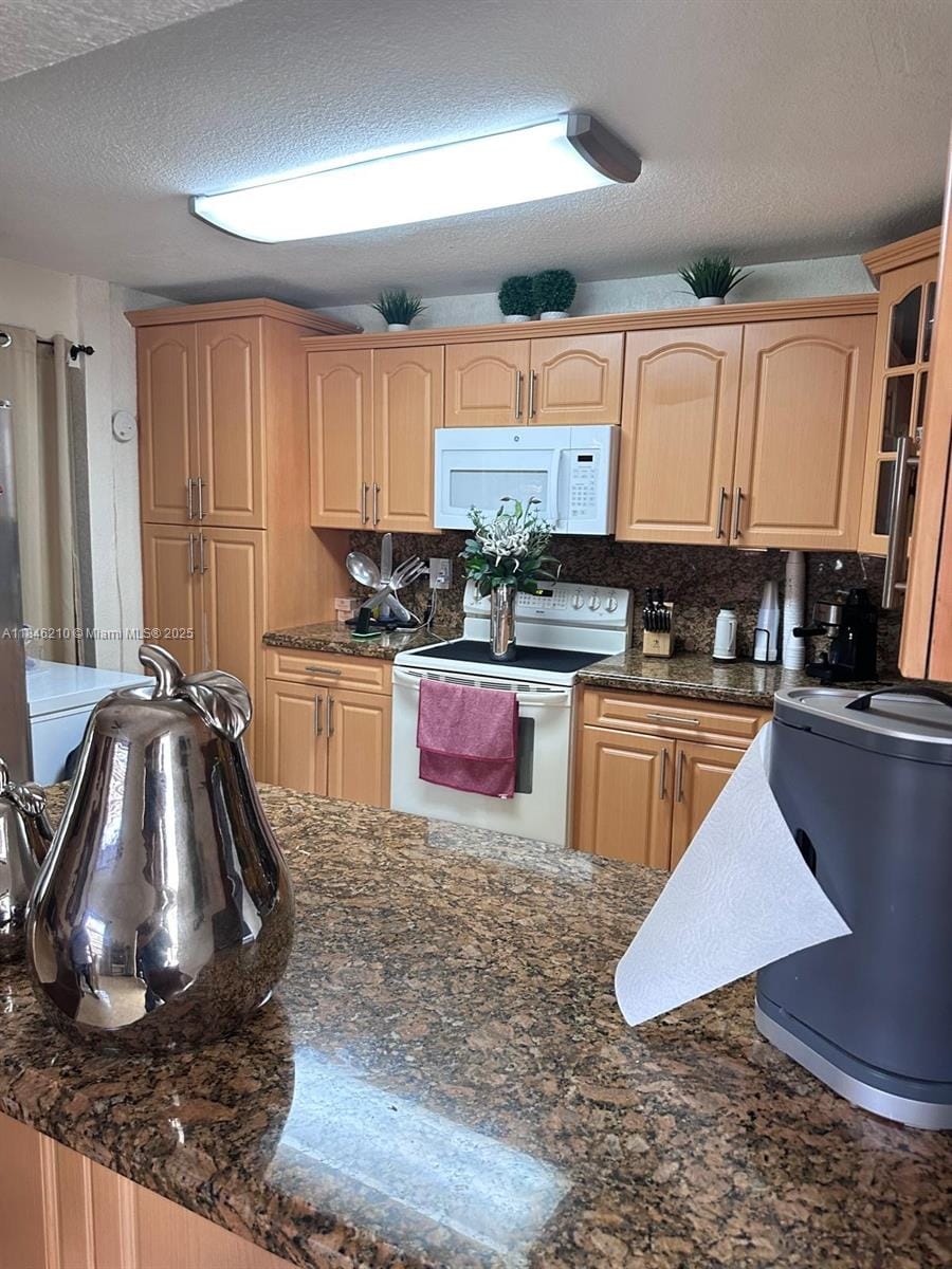 1405 W 38th Place — photo 9
