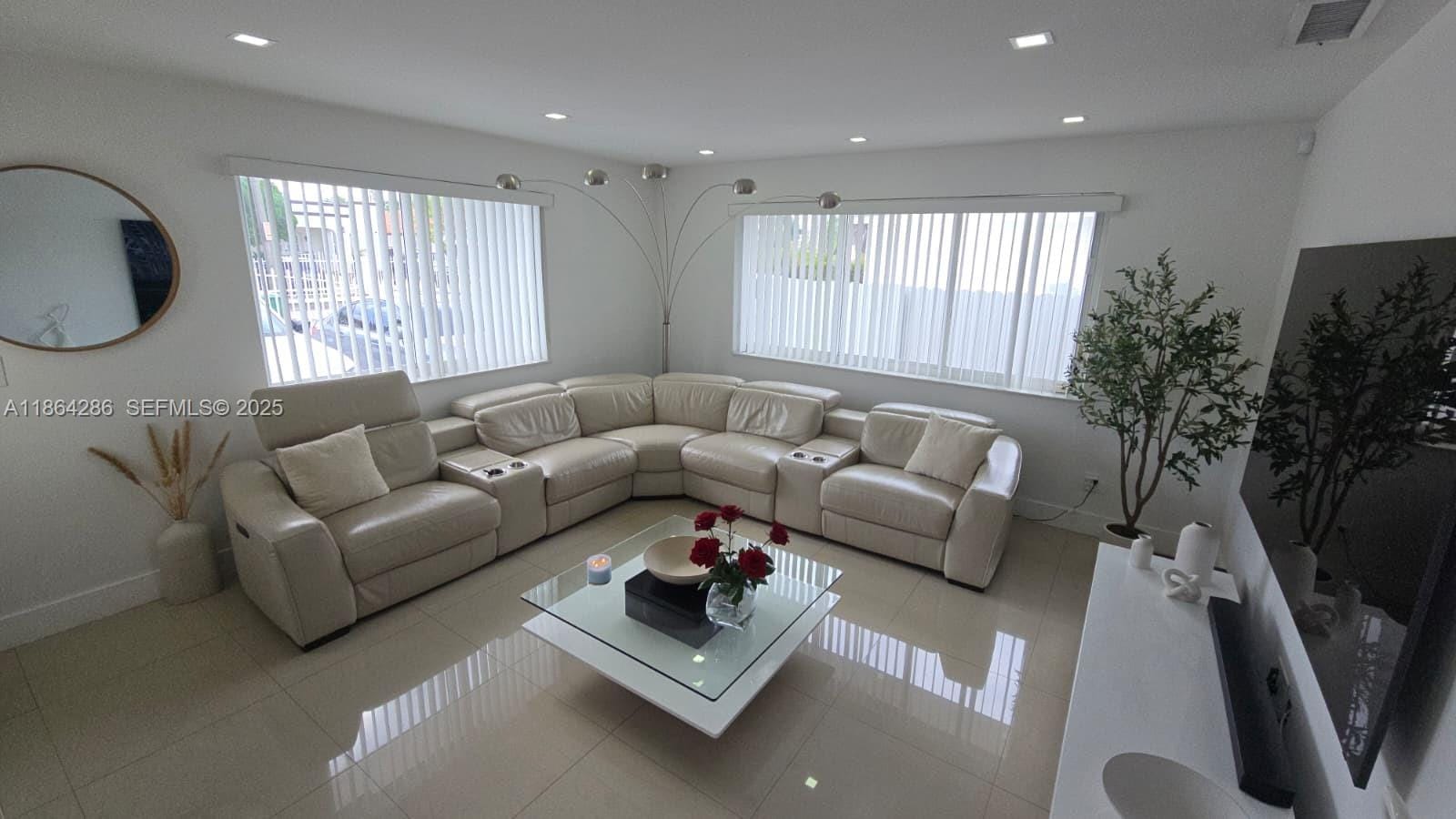 260 NW 57th Court, Miami, FL 33126 photo 3