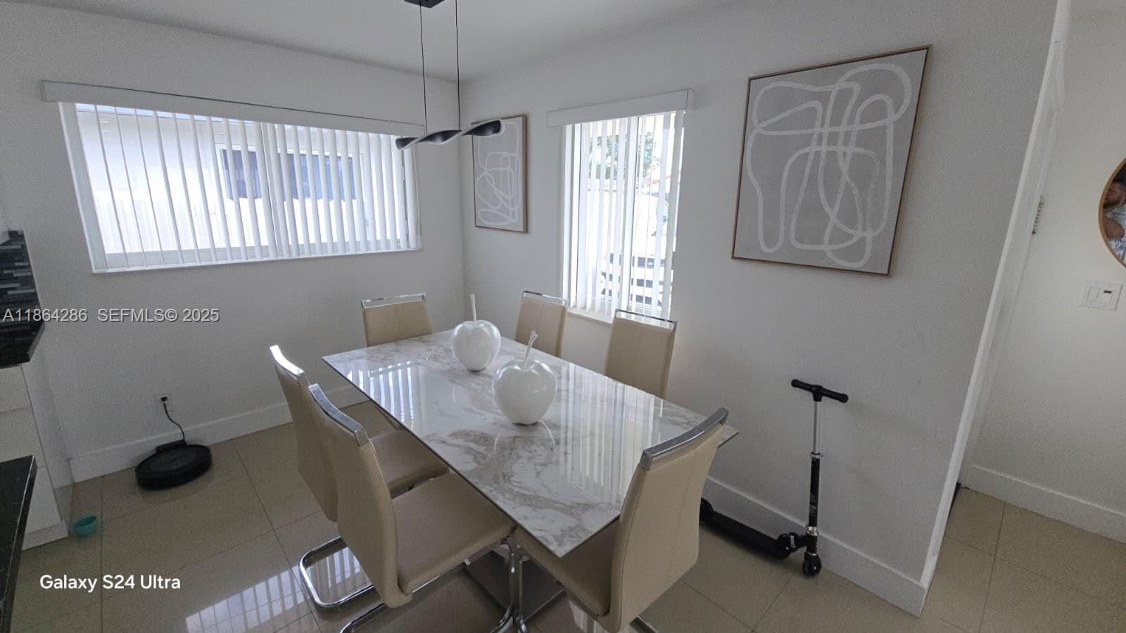 260 NW 57th Court, Miami, FL 33126 photo 5