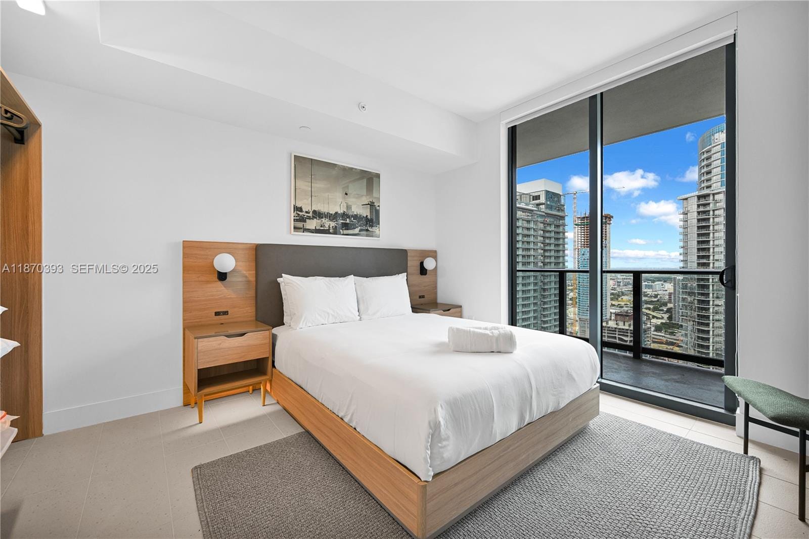 159 NE 6th Street 3901, Miami, FL 33132 photo 24